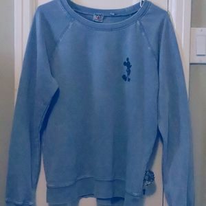 ⭐️LAST CHANCE!!⭐️Mickey silhouette soft sweatshirt